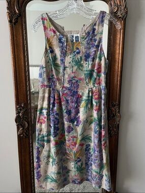 Edme & Esyllte floral linen blend dress